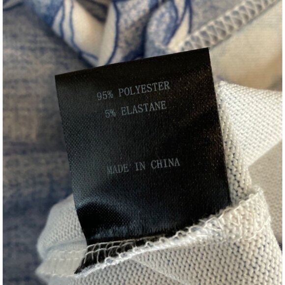 Love U Dear Womens Size Large Blue & White Floral Hoodie - Picture 9 of 10